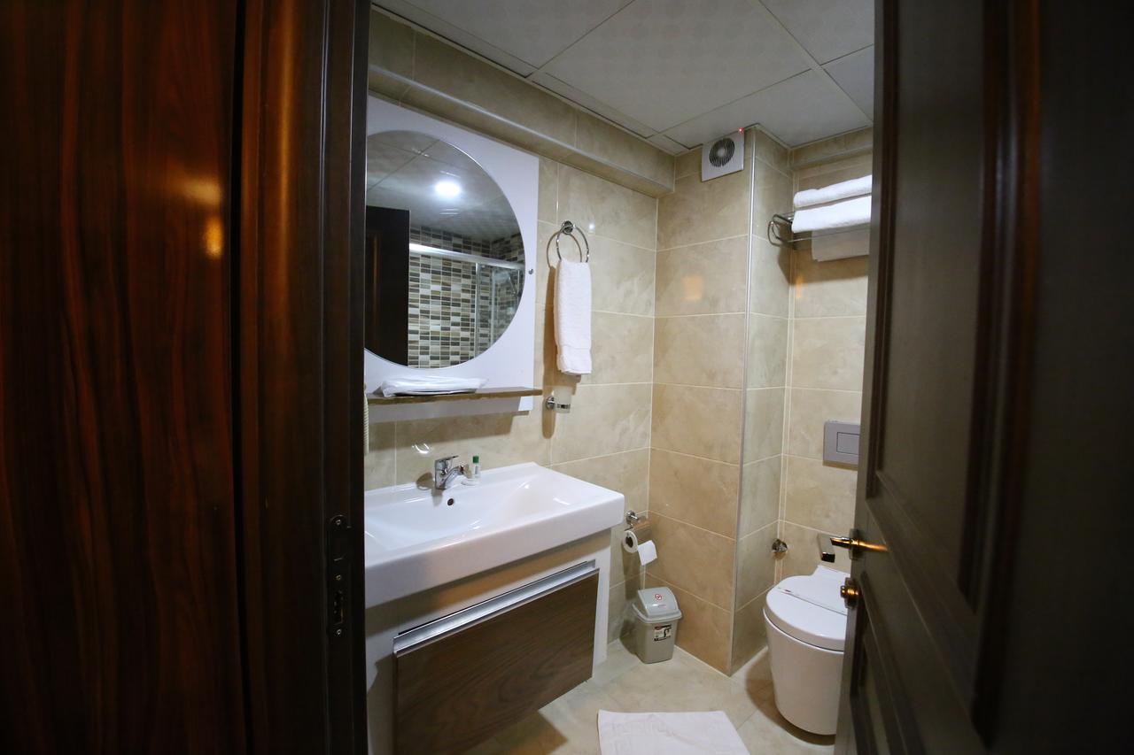 Siesta Apart Otel Измир Екстериор снимка