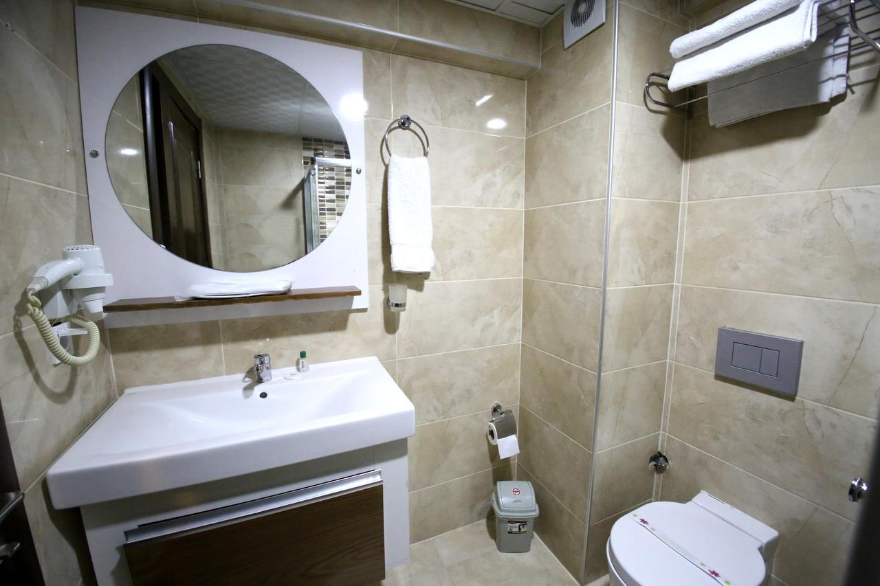 Siesta Apart Otel Измир Екстериор снимка