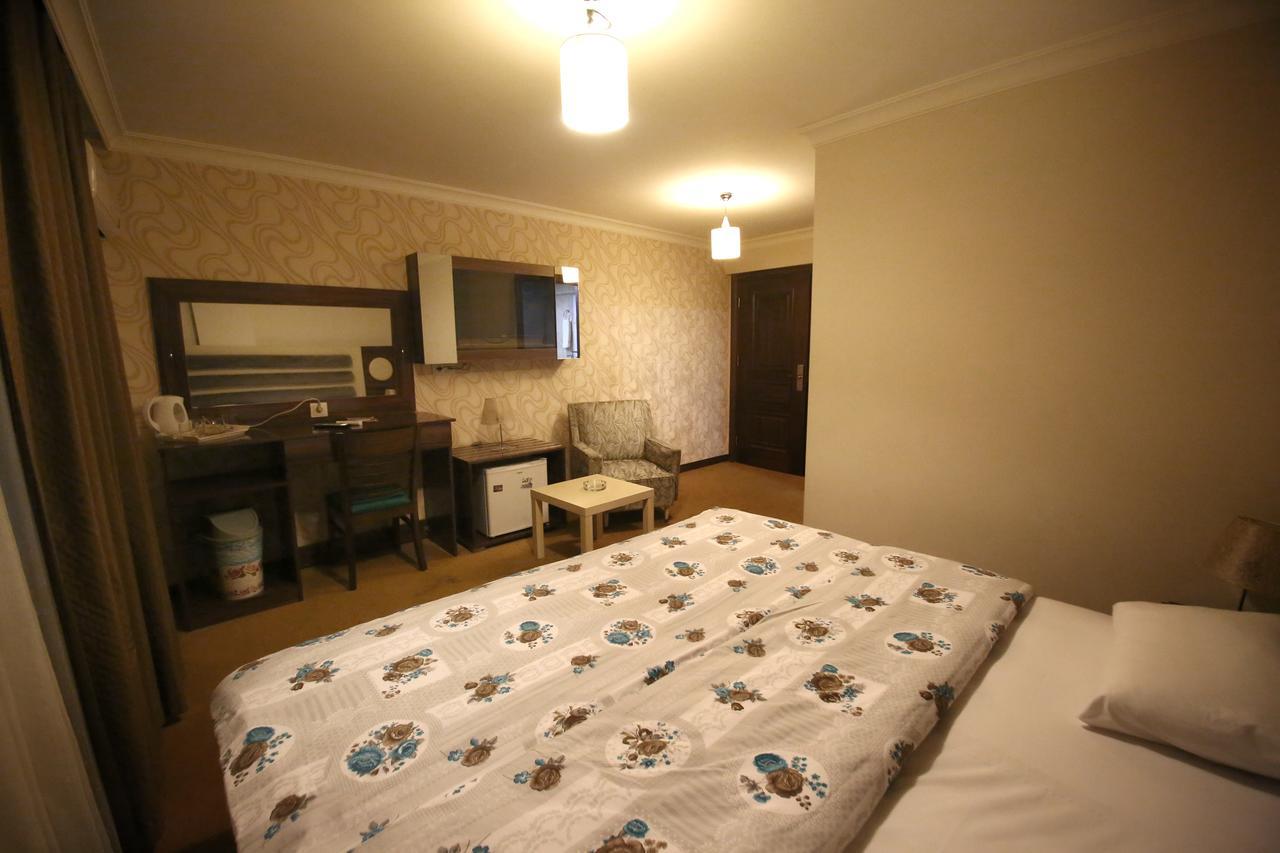 Siesta Apart Otel Измир Екстериор снимка
