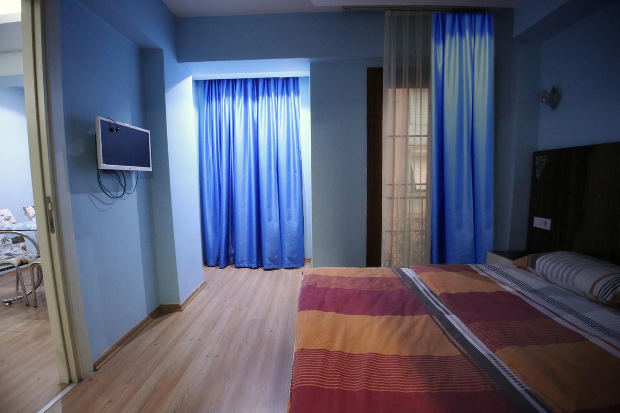 Siesta Apart Otel Измир Екстериор снимка