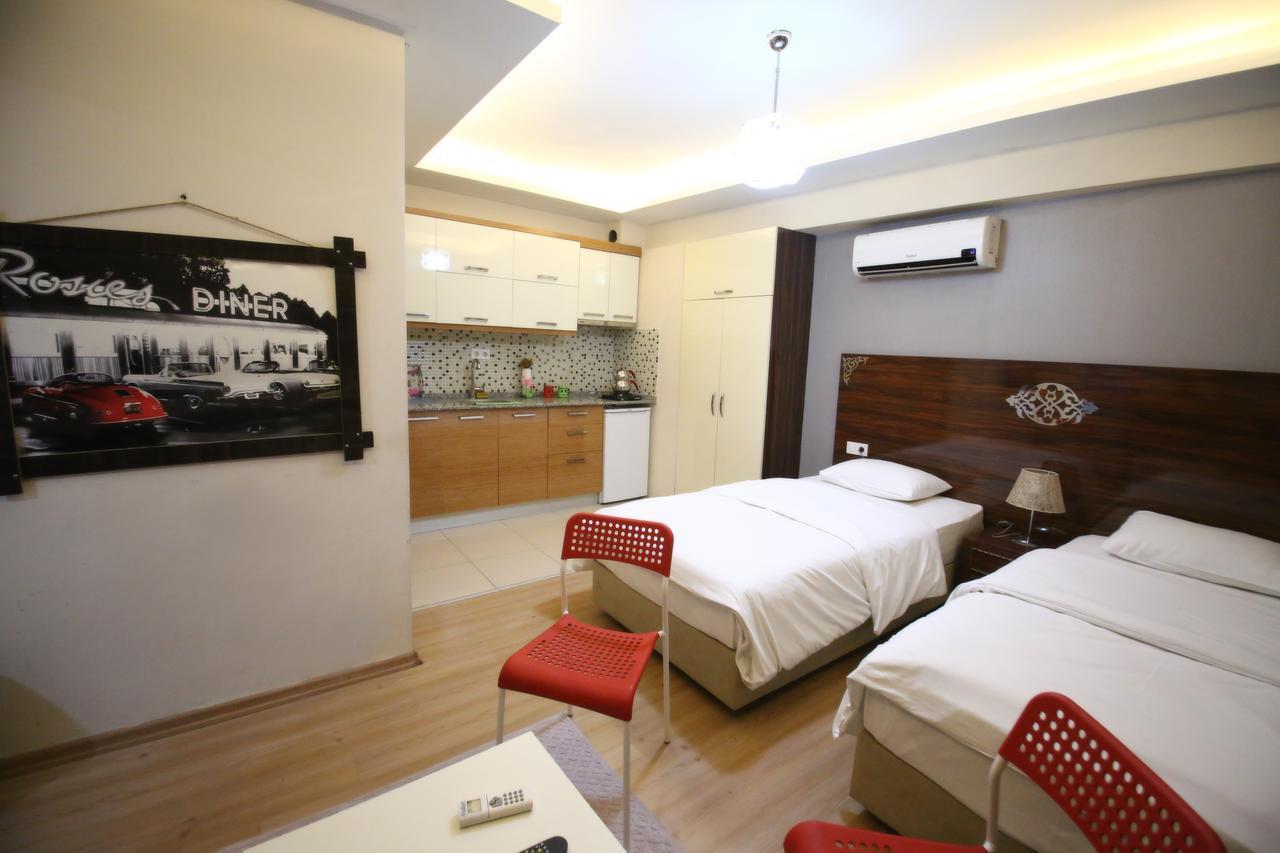 Siesta Apart Otel Измир Екстериор снимка